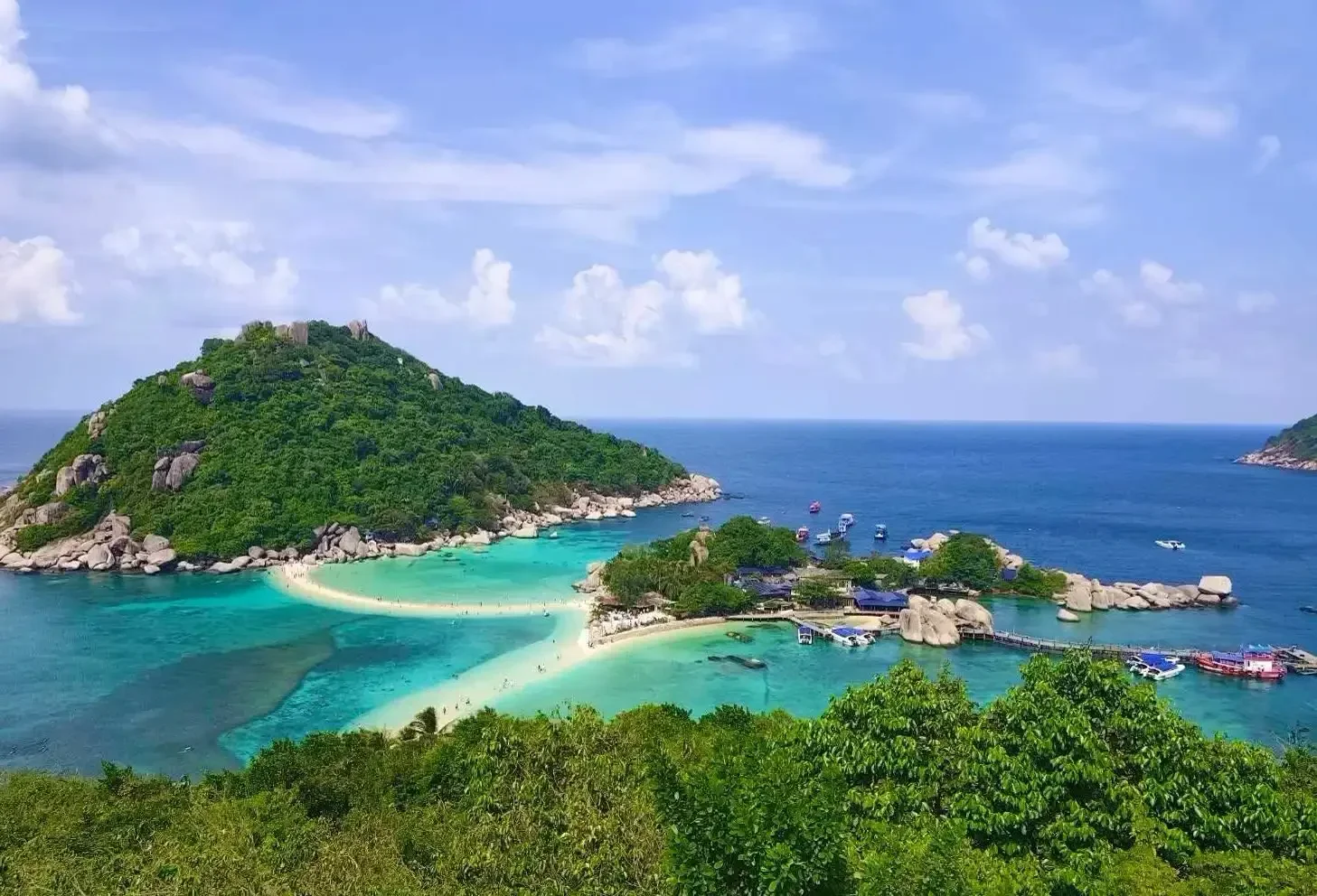 Koh Tao & Koh Nang Yuan Catamaran Tour from Koh Samui