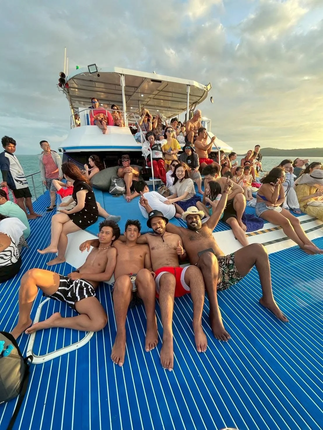 Ocean King Catamaran to Pig Island experience in Koh Samui