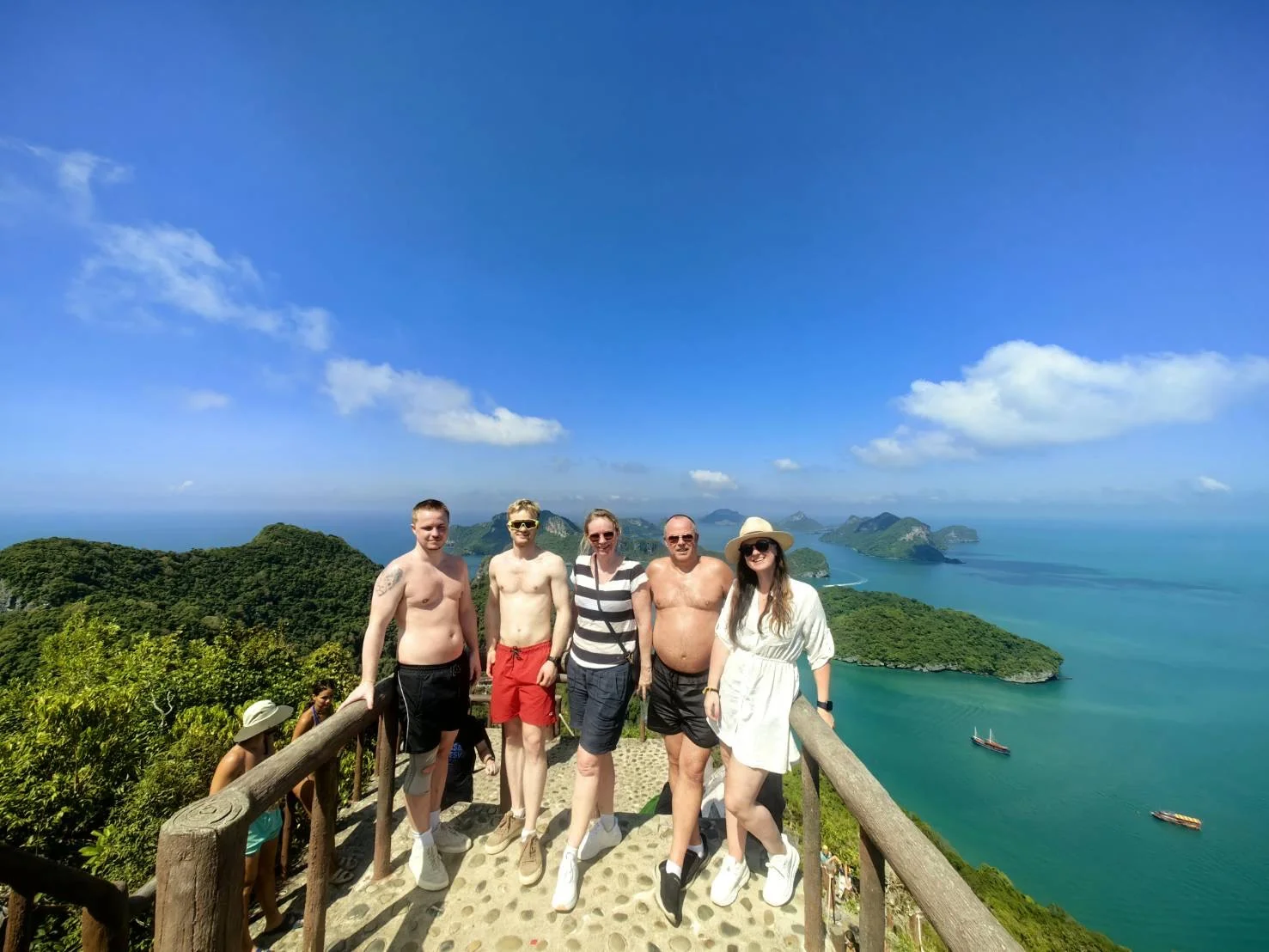 Ang Thong Semi Private VIP Speedboat Tour in Koh Samui
