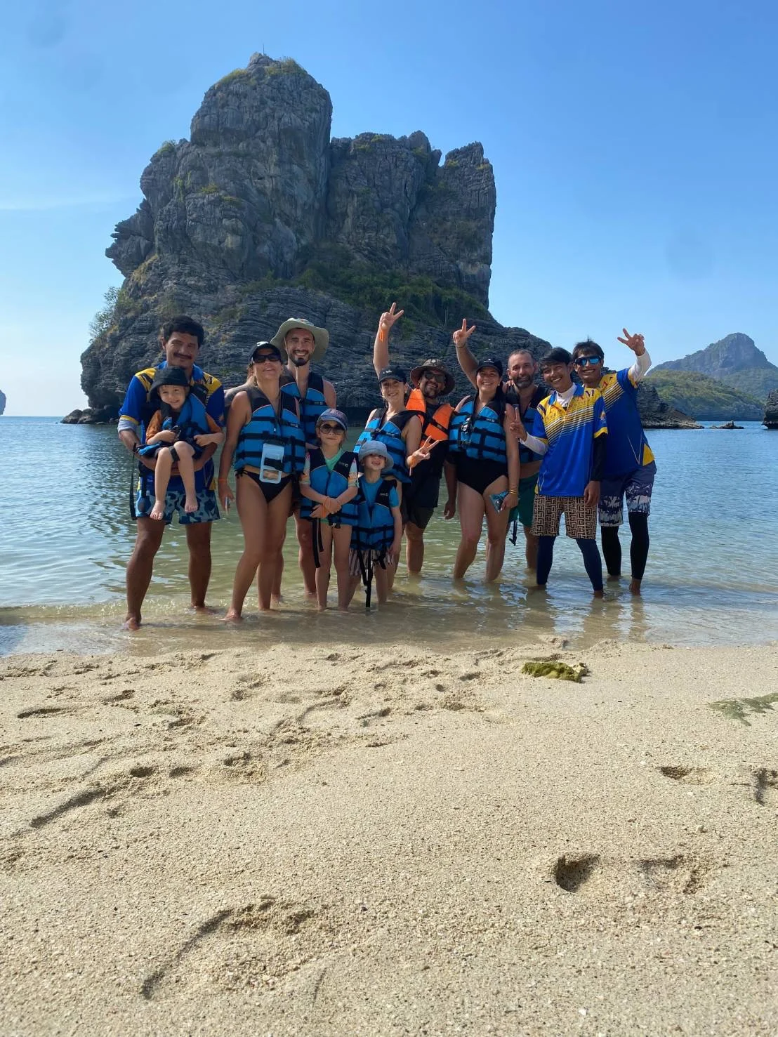 Ang Thong Semi Private VIP Speedboat Tour in Koh Samui