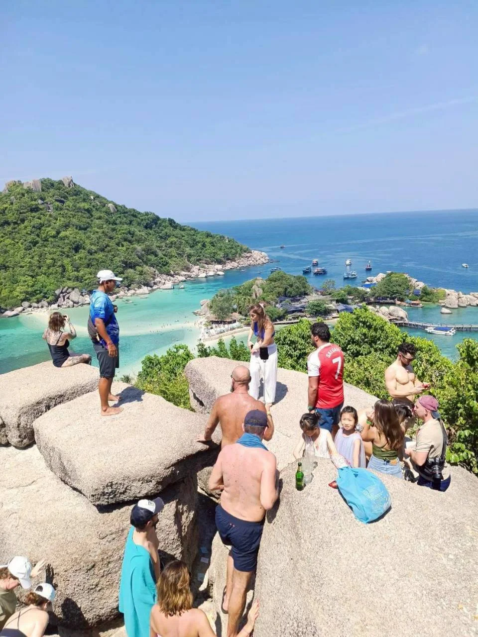 Koh Tao & Koh Nang Yuan Speedboat Tour experience in Koh Samui