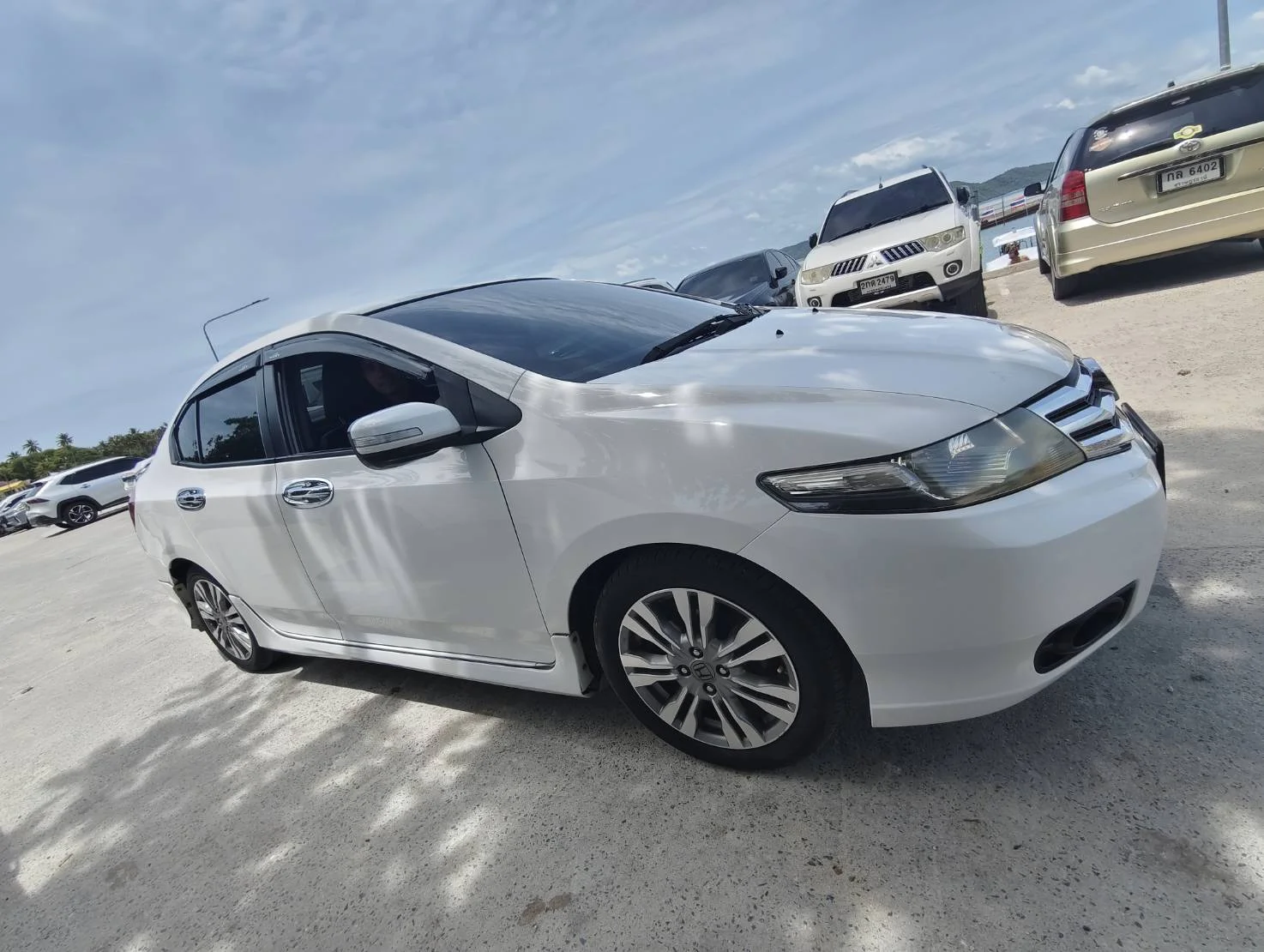 Private Car with English-Speaking Driver in Koh Samui