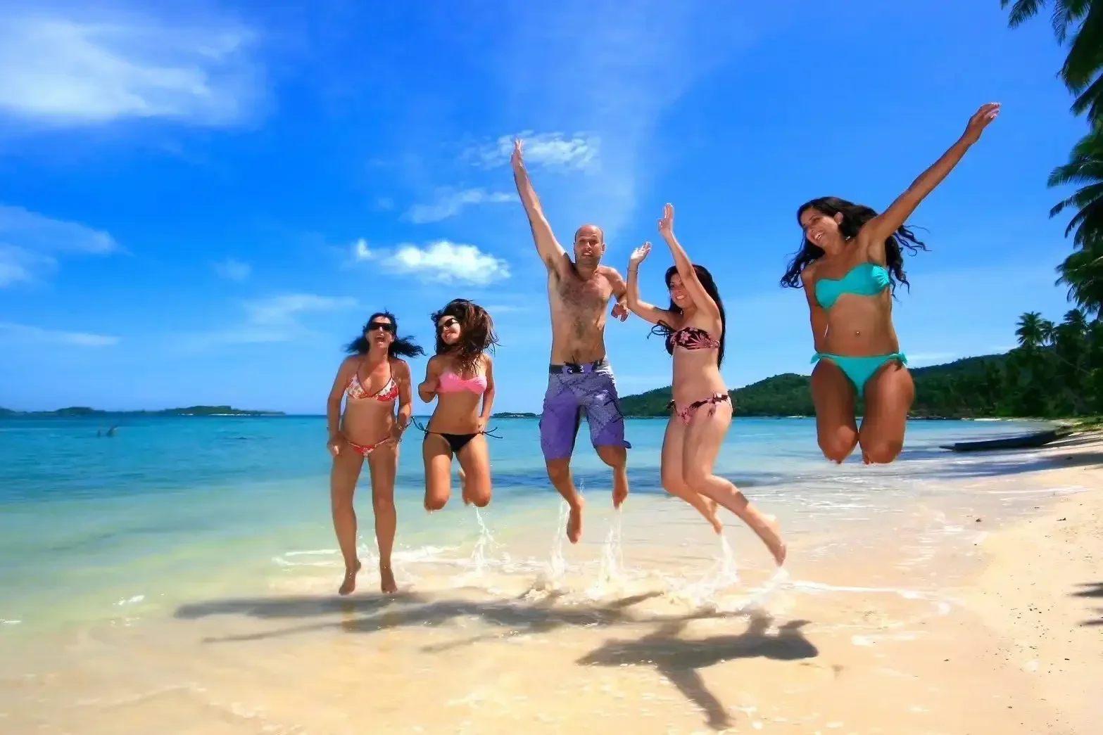 Pig Island & Koh Tan Speedboat Tour in Koh Samui